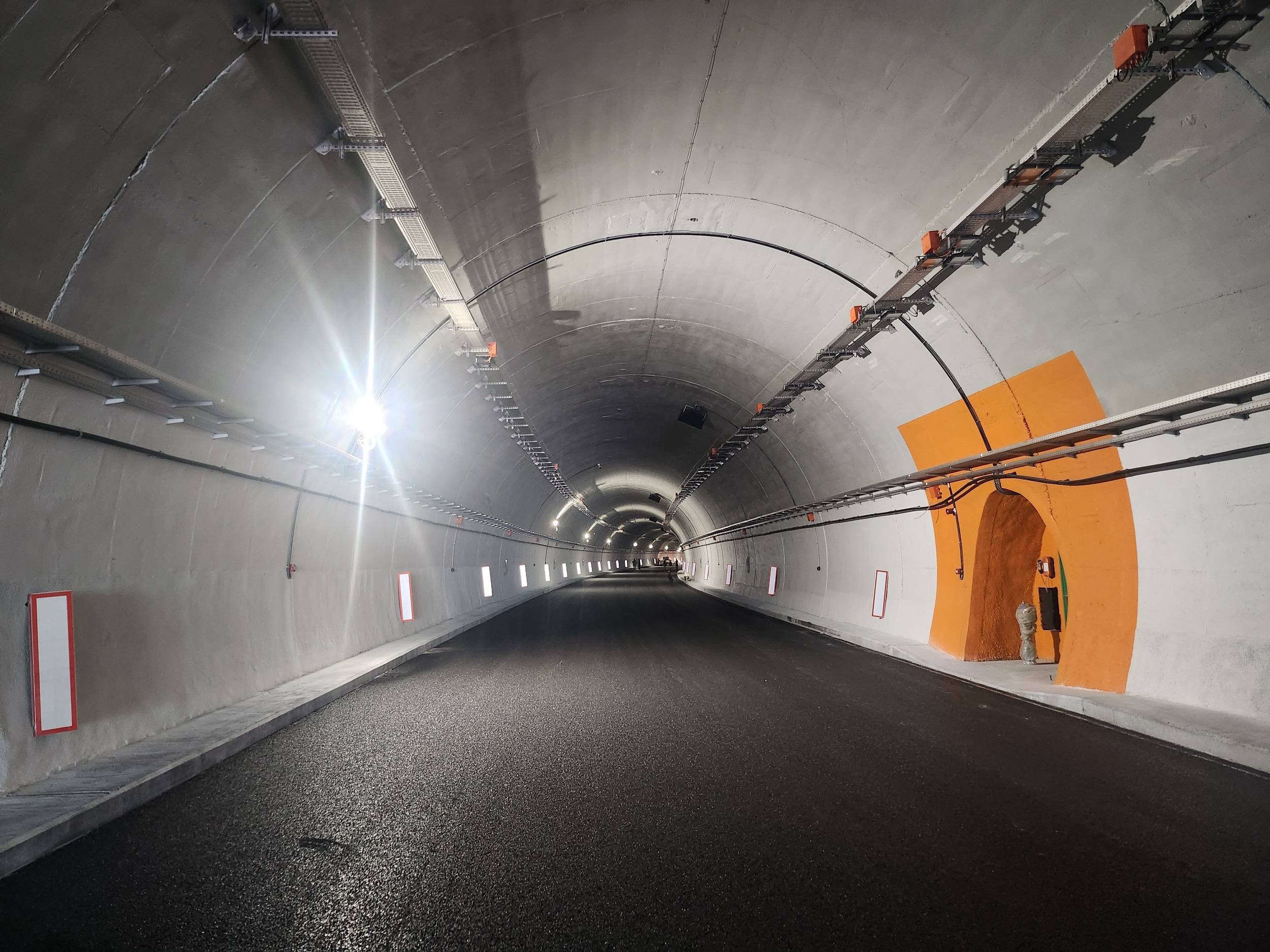  През идната седмица ще бъде пуснато придвижването в тръбите за Варна на тунелите 